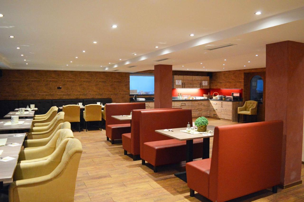 Aparthotel Jaegerhaus Виллинген Экстерьер фото
